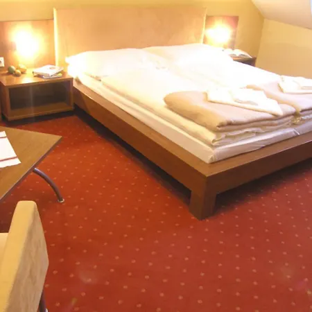 - Slovensky Raj Apartment *
